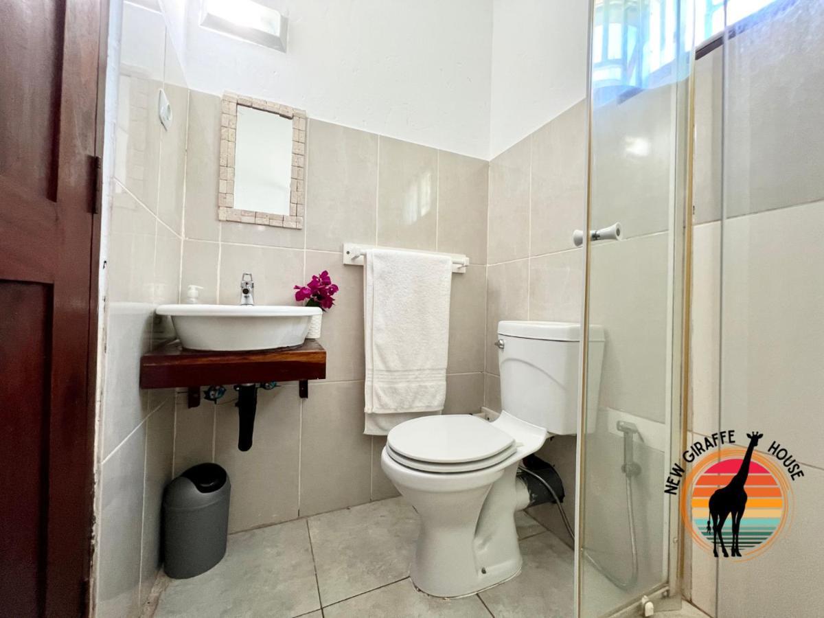 New Giraffe House Bed and Breakfast Vilankulo Buitenkant foto